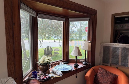 Buffalo City Cabin | Cozy 2-bedroom cabin in charming Buffalo City with AC