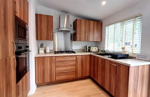 Troutbeck Bridge Cabin | Wynander Lodge - a holiday lodge that sleeps 4 guests in 2 bedrooms