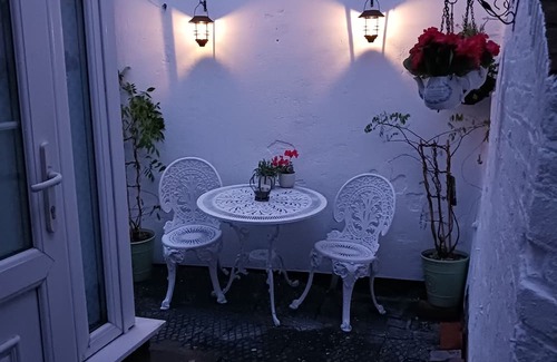 Welwyn Cottage | Charming cottage in the beautiful village of Welwyn. Pet-friendly!