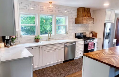 Gouverneur House | Charming 3-bedroom house in Gouverneur with private basketball court.