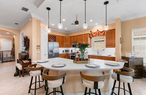 Naples Condo | Elegant Fiddlers Creek Townhome