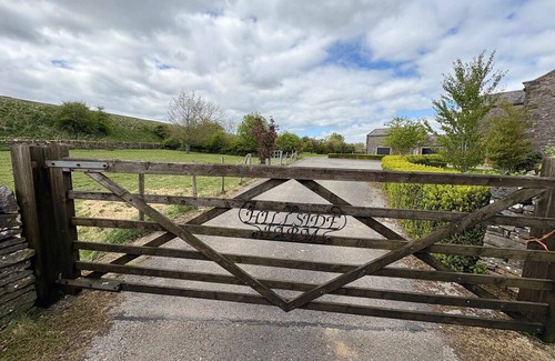 Kirkby Stephen House | Hillside Farm - by Estatesmen