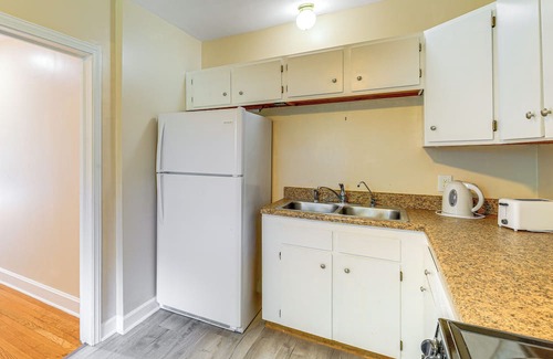 Jonesborough House | Walk to Main Street! Home in Historic Jonesborough