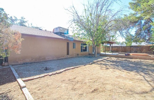 Ridgecrest House | Superb 3-bedroom house with AC in Ridgecrest