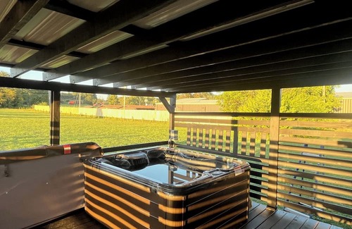 Mize Cabin | New 20-Acre Cabin Escape, Trail to Licking River, Close to Cave Run Lake Fun