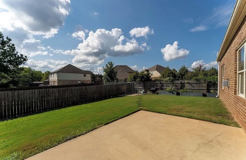 Coker House | Game Day Getaway – Sleeps 10 Plus - 20 Minutes from Bryant-Denny Stadium