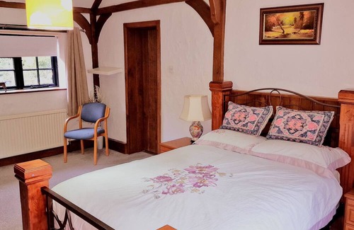 Brentwood Other | Beautiful cottage in Brentwood
