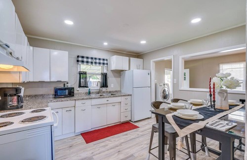 Pueblo House | Walk to St. Mary-Corwin: Home Base in Pueblo