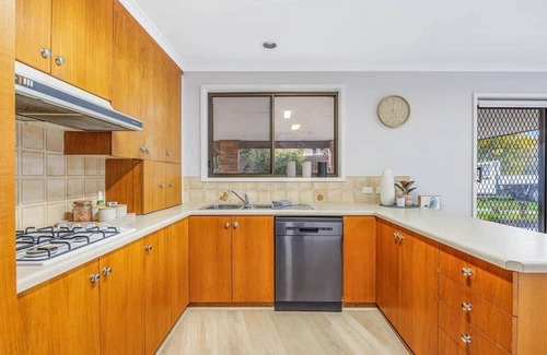 North Bendigo House | Bendigo Signature Accommodation on Garden Court