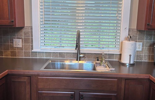 Westmore Cottage | Beautiful cottage overlooking Lake Willoughby with lake access