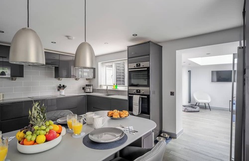 Ashbocking House | Charming Detached House in Quiet Suffolk Village
