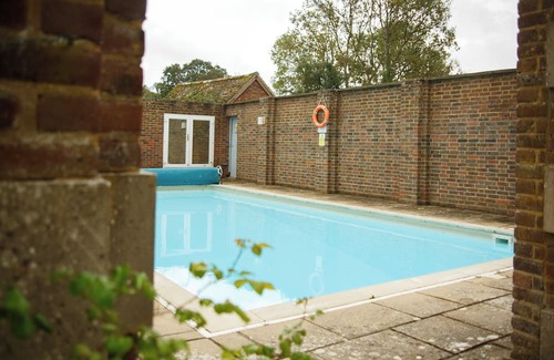 Staplefield House | Long House is a Grade II listed family home set in 5 acres of garden and park.