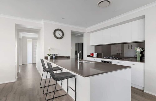 Mango Hill Apartment | Spacious 4BR Family Home Comfort in Mango Hill