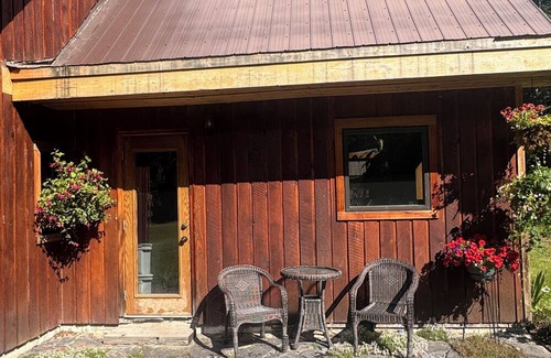 Revelstoke House | Ski chalet on acreage close to RMR. Pet friendly!