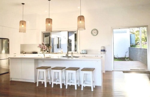 Bangalow House | Sanctuary Spaces - Fig Tree Hill Retreat
