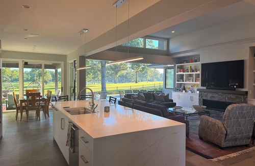 Prairie Hills House | New, modern residence with pool and GC view. Available World Cup month only.