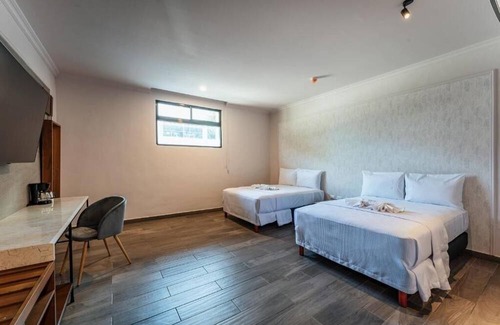 Centro Hotel | Your 3-Stay Mérida Adventure – Double Room Walk to Attractions and Fun