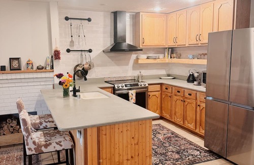 Corrales House | Charming 3-bedroom house with King Suite in Corrales
