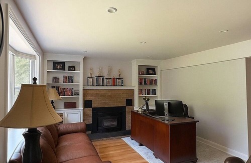Sharon Apartment | Beautiful two-bedroom residence nestled in the lovely town near Boston
