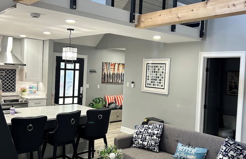 Horseshoe Lake House | Horseshoe Lake - Newly Renovated Modern Lakehouse