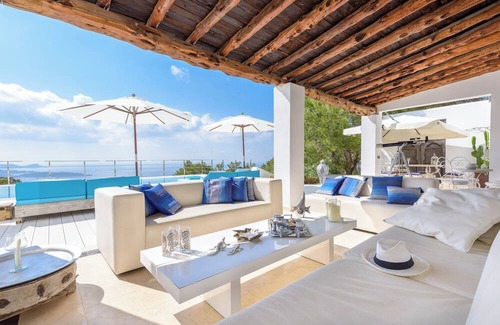 Sant Josep de sa Talaia House | HOUSE WHITE PEARL IN ESt CUBELLS IBIZA 6 ROOMS AND BATHROOMS AND AMAZING SEA VIEW