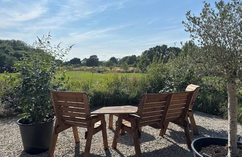 Abbess Roding Cabin | The Piggery - a Kentish countryside retreat!