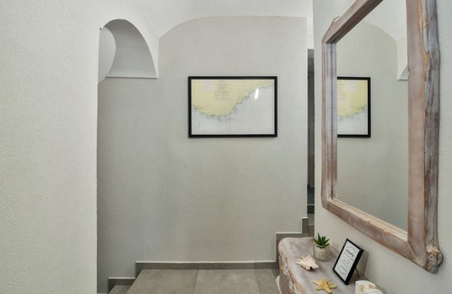 Balchik House | Studio "The waterfall"