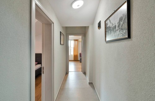 Balchik House | Studio "The waterfall"