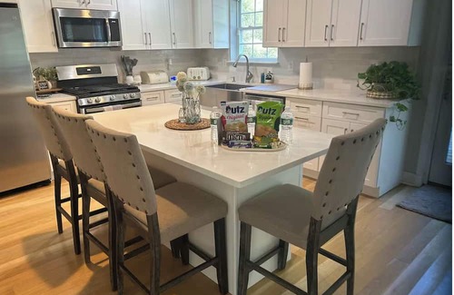Coram House | 3 Bedroom House in Port Jefferson