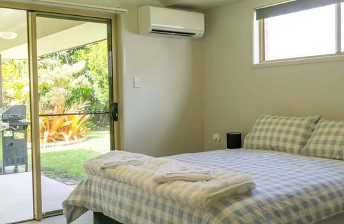 Tin Can Bay House | Welcome to "Tinnie Retreat"