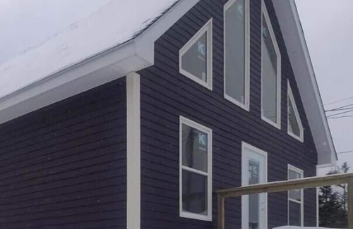 Rocky Harbour Ski Chalet | Executive Living in our Purple Three-Bedroom Chalet