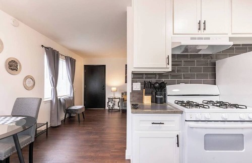 Florissant Apartment | Stylish & Cozy: Fully Furnished Long-Term Rental in Florissant, MO