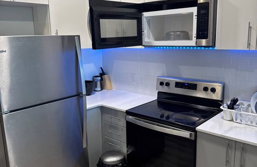 Southwest Edmonton Condo | Luxury One-Bedroom Condo walking distance to train & South Gate mall. 24hr Gym