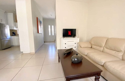 Hermosillo House | Sunset House in private property w/Alberca; 5 min Airport and Consulate