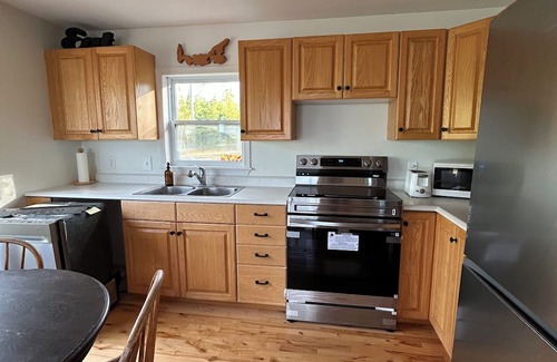 Cardigan House | Cottage on the Cardigan River