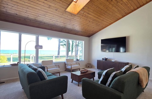 Kent Narrows House | The Cove at Heron Point - 2 Acre Serene Waterfront Escape at Kent Narrows