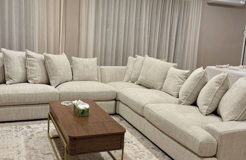 Karaka House | Elegant Minimalist Karaka Stay – Prime Location/Close to Motorway