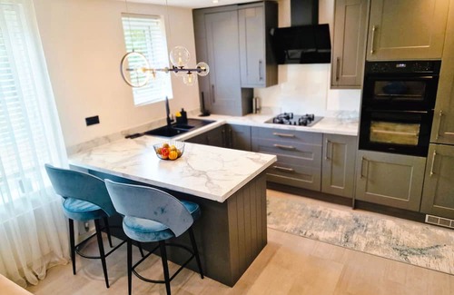 Liverpool Apartment | 5 star Luxurious Stay by Waterfront & City Centre