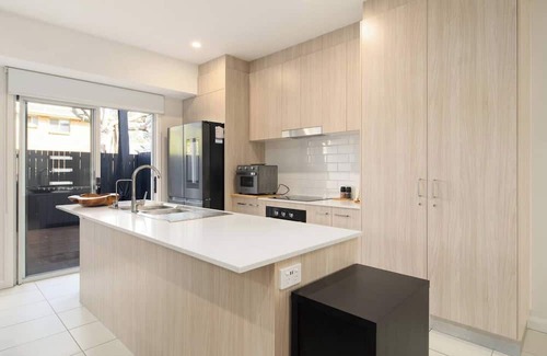 Labrador House | Drift and Dwell Minutes to Labrador Beach and Dining