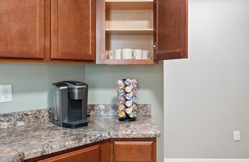 Austin House | 3BR 2BA Pet-Friendly + Family Ready - Near LRAFB, Highspeed WiFi
