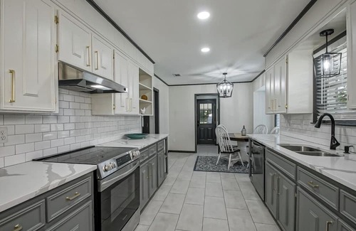 Central House | Central Family Get-A-Way