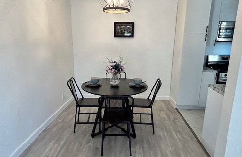 Rancho Cucamonga Condo | Sleek 1-bedroom condo in northern Rancho Cucamonga. Newly remodeled