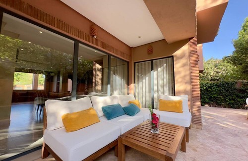 Annakhil Villa | 4-bedroom villa in charming Marrakesh with AC