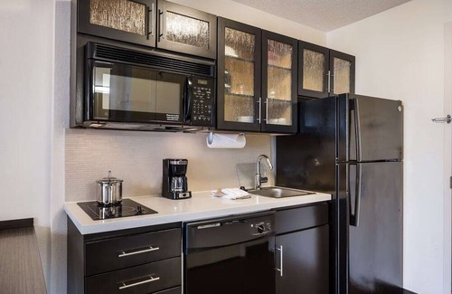 Braintree Hotel | Business Comfort Near South Shore Plaza | Near Boston’s Convention Center