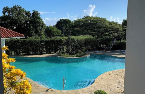 Los Brazos Apartment | Caribbean family apartment near the beach