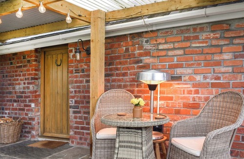 Llangadog Cottage | 1 bedroom accommodation in Llangadog , Carmarthenshire