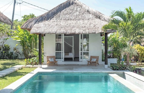 Bukit Villa | Coastal Garden Villa. private pool- Family-Friendly-Garden View- Airport Shuttle