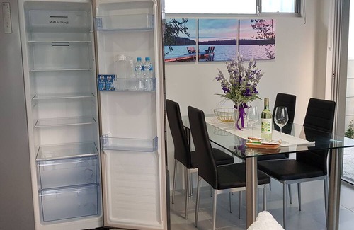 Balga House | Culloton Comfort – Spacious 3BR Home Near Shops & Parks​
