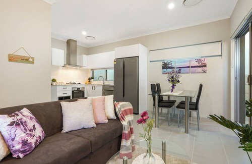 Balga House | Culloton Comfort – Spacious 3BR Home Near Shops & Parks​
