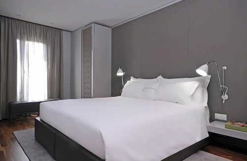 Santo Antonio Hotel | Comfort & Relaxation! Unit at Altis Prime w/Full Kitchen, Onsite Jacuzzi!